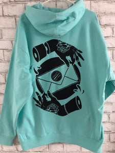 Trust no one mint coloured pullover